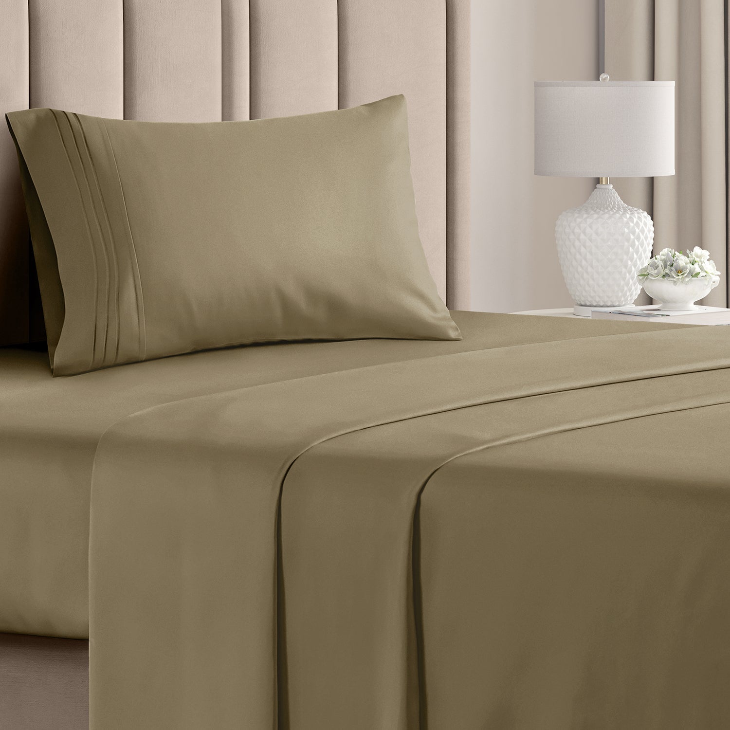 CGK Unlimited 4-Piece Bed Sheet Set Brushed Microfiber