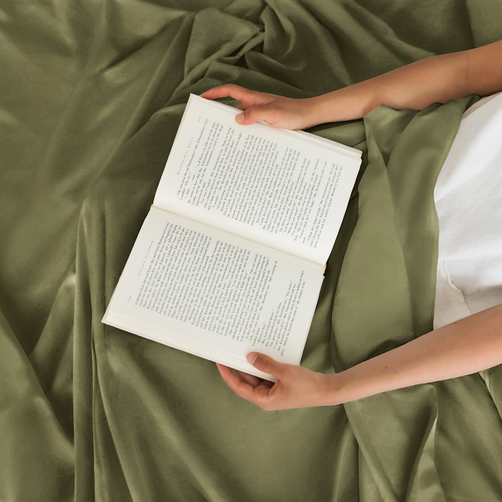 CGK Unlimited 4-Piece Bed Sheet Set Brushed Microfiber